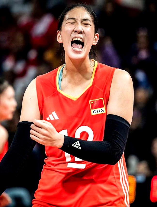 荷甲冲刺阶段再迎强敌，浙江稠州官宣签约，主帅态度：态度坚定，赛程密集仍需轮换的简单介绍-英雄联盟中国官网