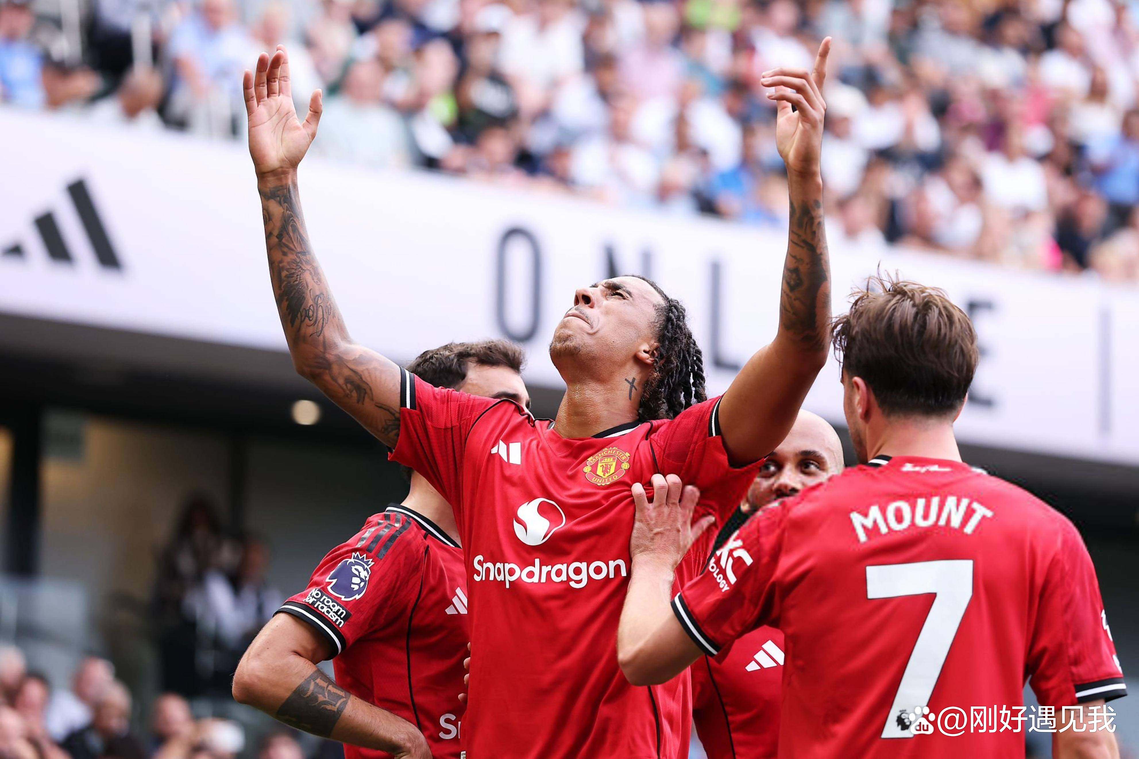 英超加时末段再迎强敌，曼联临场应变，主帅态度——赛场秩序良好，控场能力受关注的简单介绍-lol官网首页