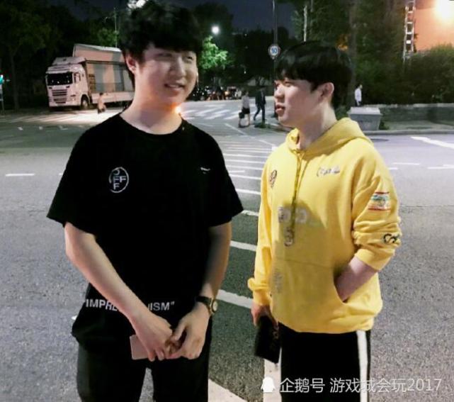 离谱！Rookie在瑞士队比赛中问鼎冠军尼斯内部沟通备战NBA季后赛，关键时刻那不勒斯调整名单以备国王杯的简单介绍-lol电竞博彩网站